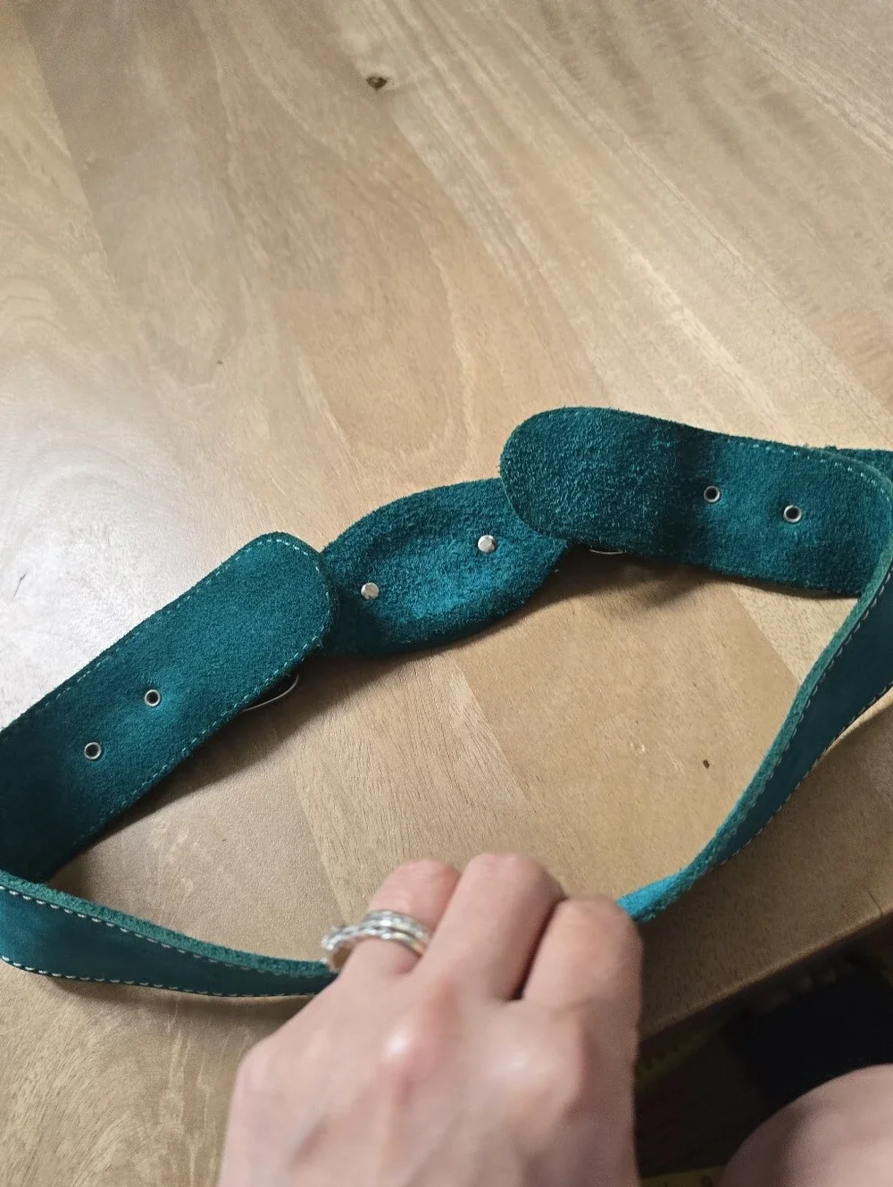 Vintage Western Double Buckle Belt Teal Turquoise Suede Concho Boho Womens S M - Picture 3 of 8